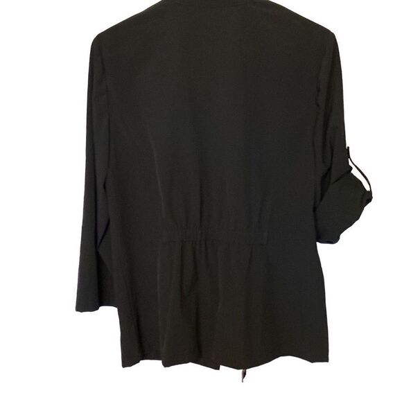 New Peck & Peck Size Medium Lightweight Zippered Jacket with Roll Up Snap Sleeve - Picture 3 of 16